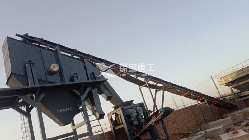 寧夏吳忠瀝青銑刨料破碎篩分設(shè)備現(xiàn)場(chǎng)