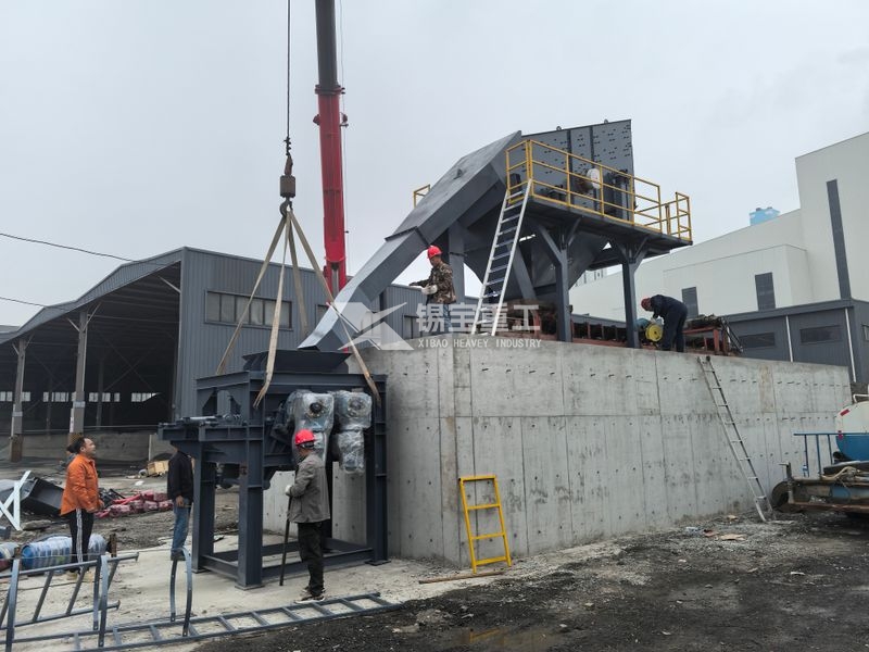 寧波慈溪瀝青銑刨料破碎篩分設(shè)備現(xiàn)場